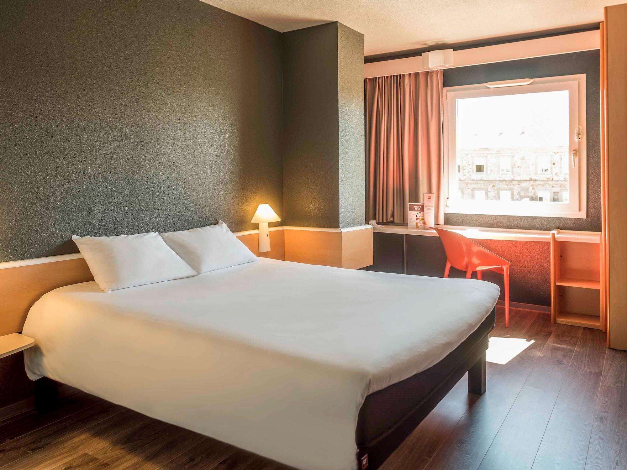 Ibis Salamanca Bagian luar foto