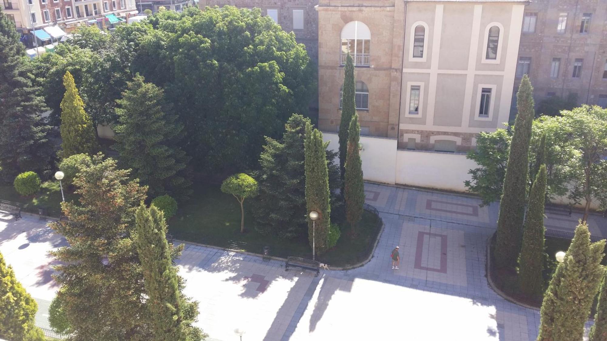 Ibis Salamanca Bagian luar foto